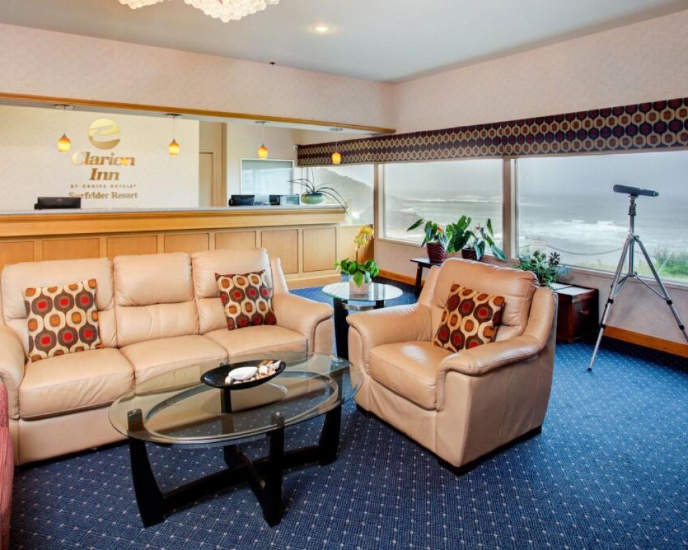Clarion Inn Surfrider Resort