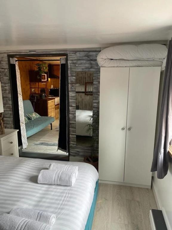 Charming Chalet in Stoke Fleming - Sleep 3/4