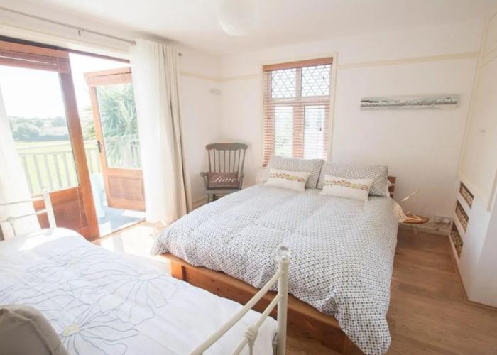 Bag-end House 7 Bedrooms, Sleeps 14, Hot Tub
