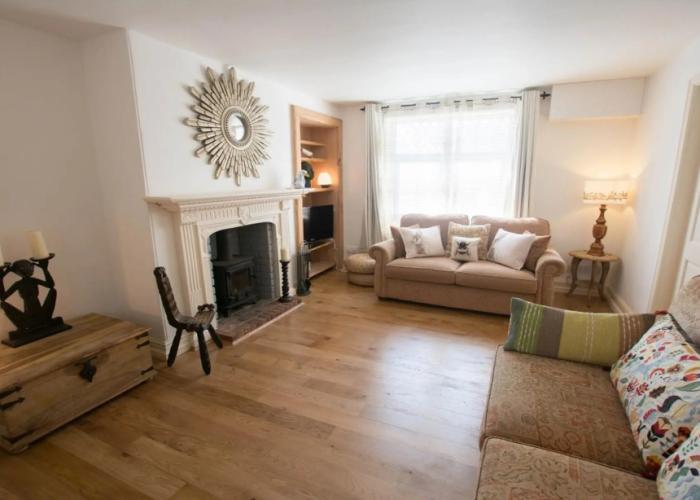Bag-end House 7 Bedrooms, Sleeps 14, Hot Tub