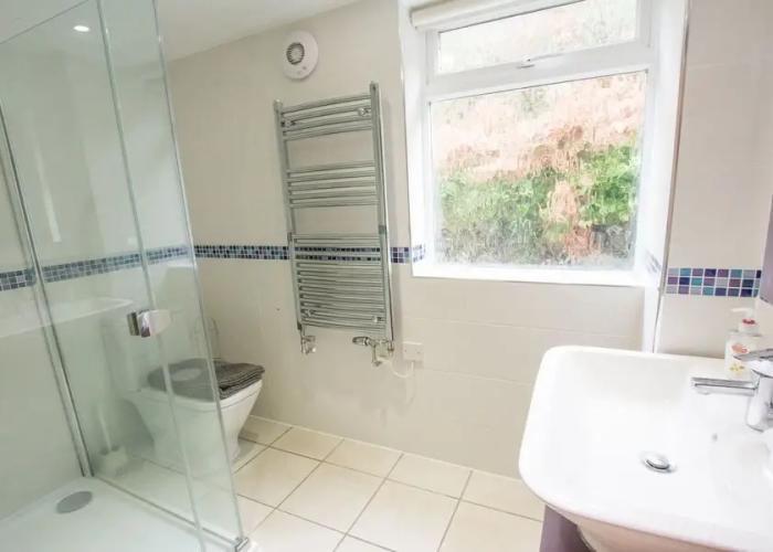 Stables Croyde 4 Bedrooms, Sleeps 8, Sea & Beach Views