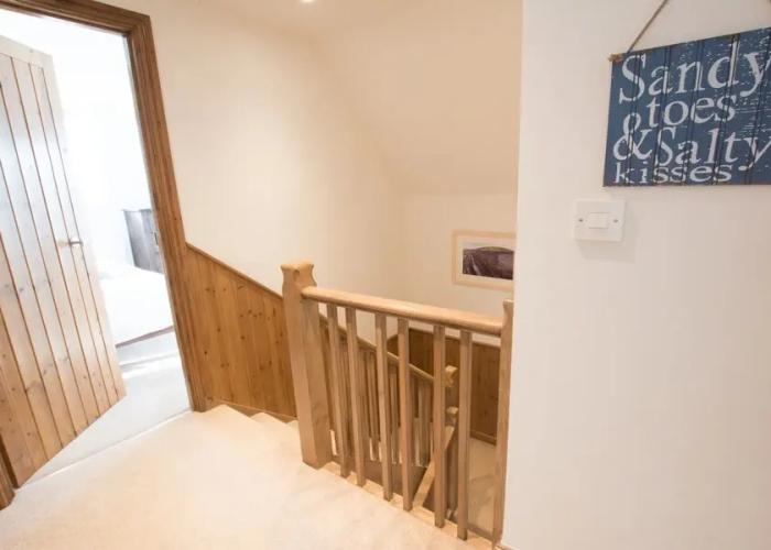 Stables Croyde 4 Bedrooms, Sleeps 8, Sea & Beach Views