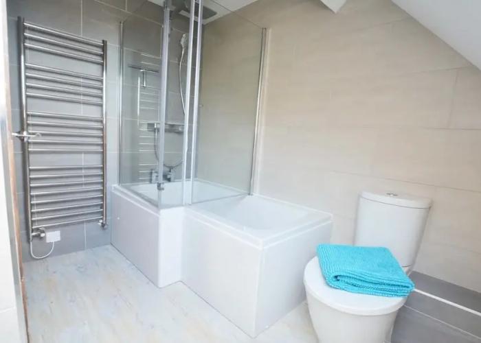 Stables Croyde 4 Bedrooms, Sleeps 8, Sea & Beach Views