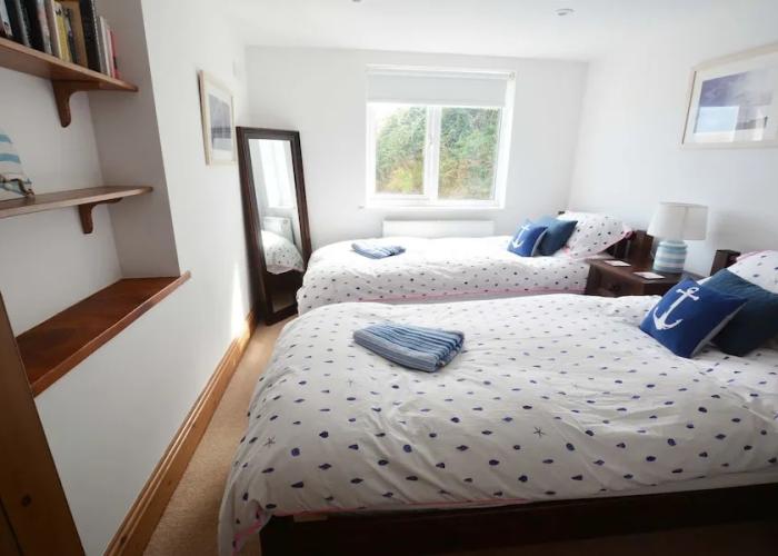 Stables Croyde 4 Bedrooms, Sleeps 8, Sea & Beach Views