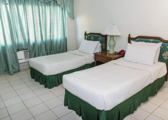 La Fiesta Hotel
