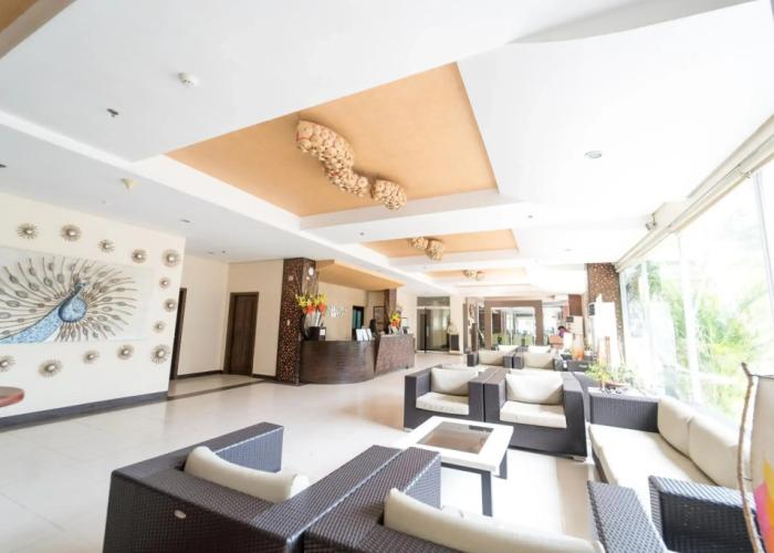 MO2 Westown Hotel Iloilo