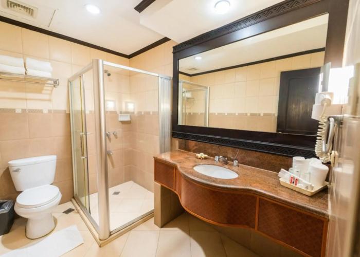 MO2 Westown Hotel Iloilo