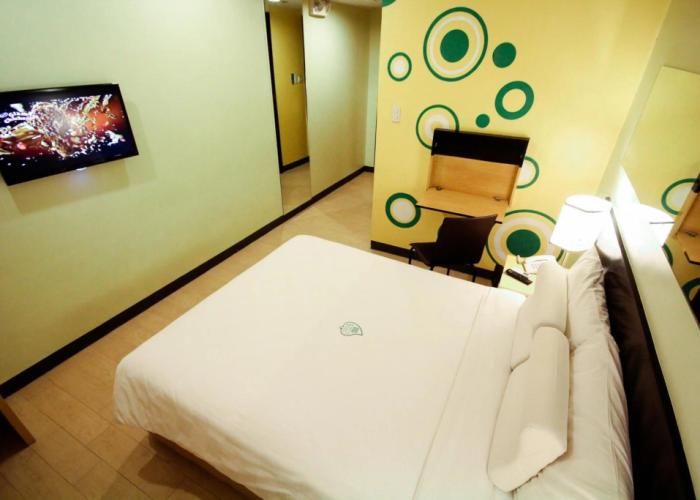 Go Hotels Iloilo