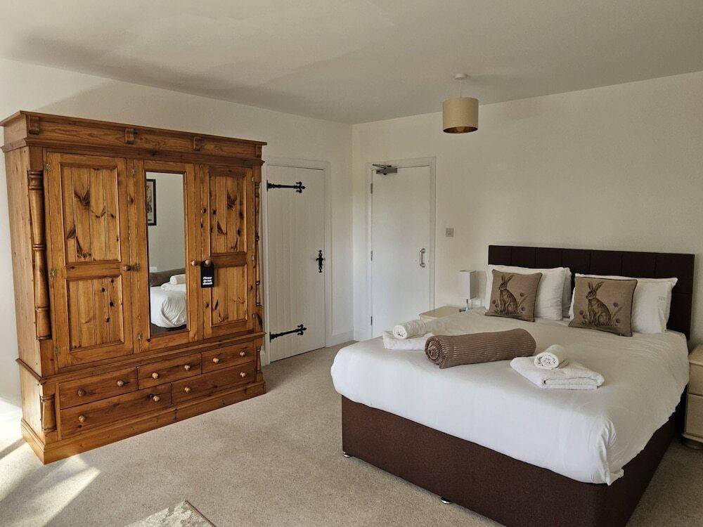 The Plough Inn Farmhouse