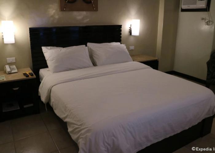 Mo2 Westown Hotel and Resort