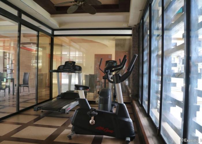 Mo2 Westown Hotel and Resort