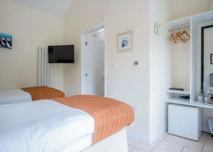 Ysfael - 1 Bedroom Studio - St Ishmael's