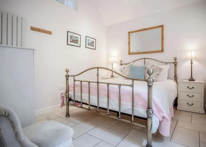 Caradog - 1 Bedroom - St Ishmael's