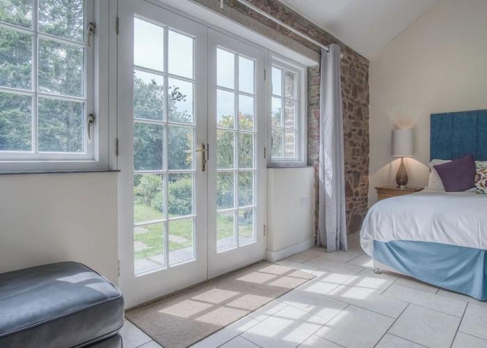 Gofan - 1 Bedroom Studio - St Ishmael's