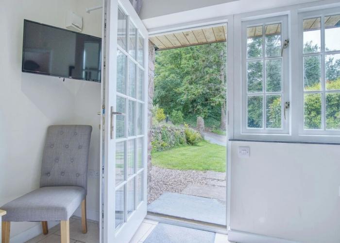 Teilo - 1 Bedroom - St Ishmael's