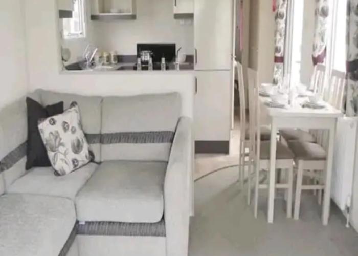 Luxury 2 Bed Caravan Heacham Beach Pets go Free