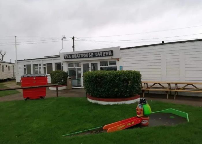 2 Bed Caravan Pets go Free at Heacham Beach