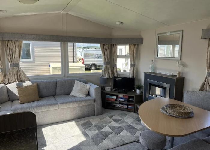 2 Bed Caravan Pets go Free at Heacham Beach