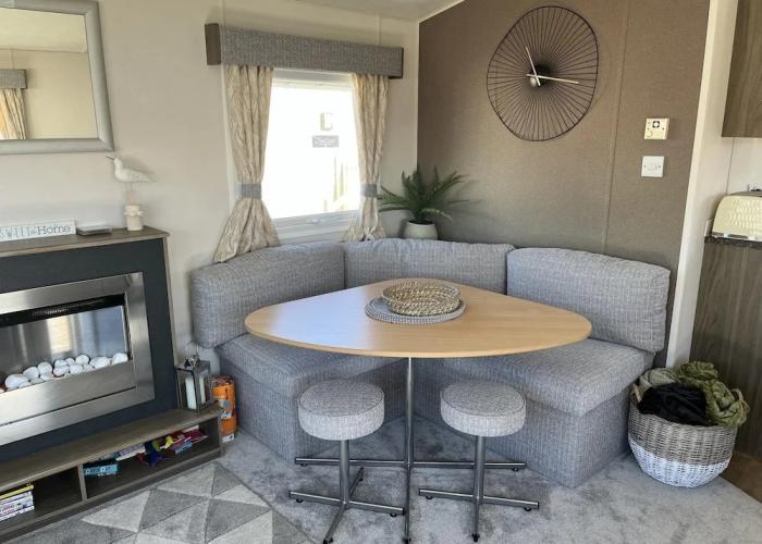 2 Bed Caravan Pets go Free at Heacham Beach