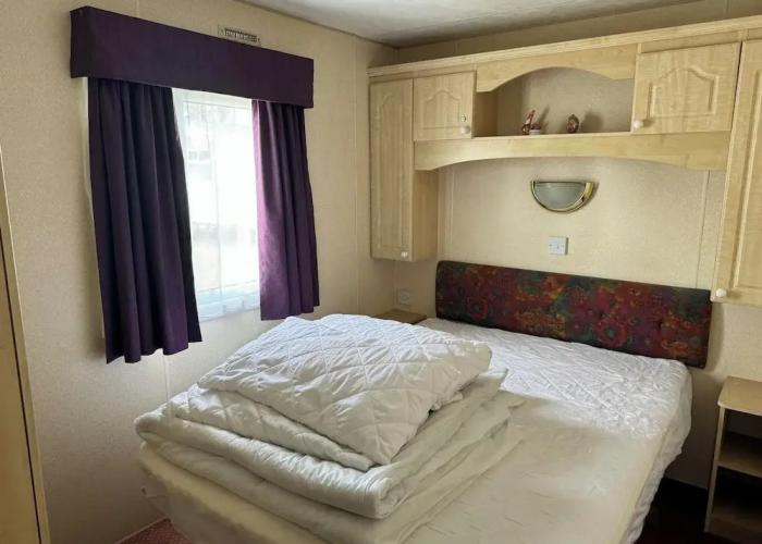 Family Friendly 3 Bedroom Caravan Pets go Free
