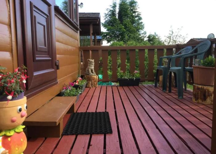 Snowdonia National Park Log Cabin With Garden