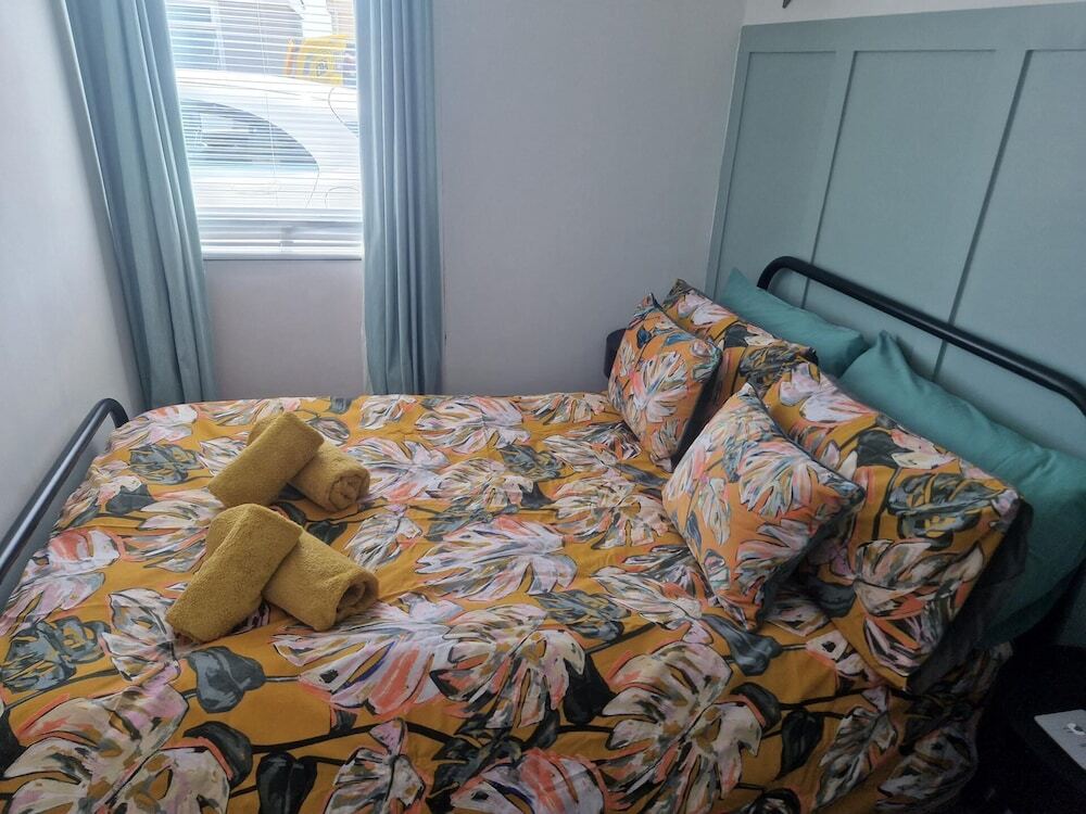 Chalet Ty Lilli Wen Sleep 6