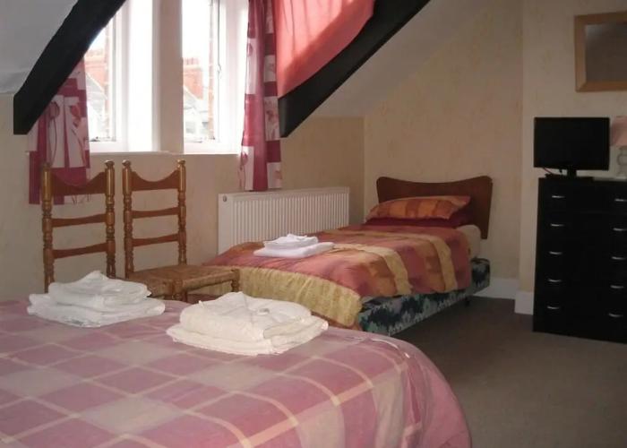 The Beaches Guest House