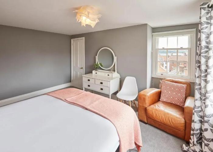 Host Stay One Mulgrave Place