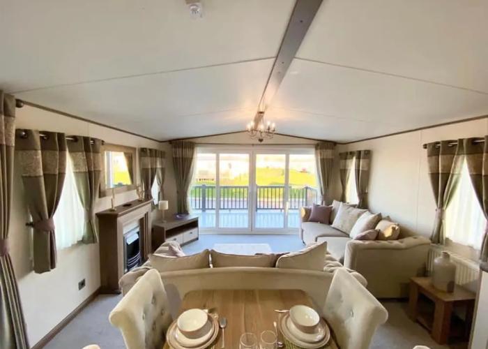 Inviting 3-bed Lodge Tattershall Lakes, Lincoln