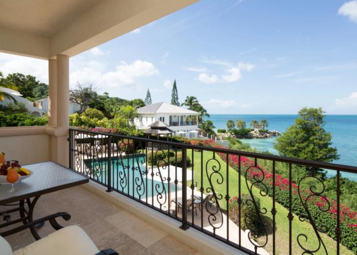 Blue Waters Resort & Spa
