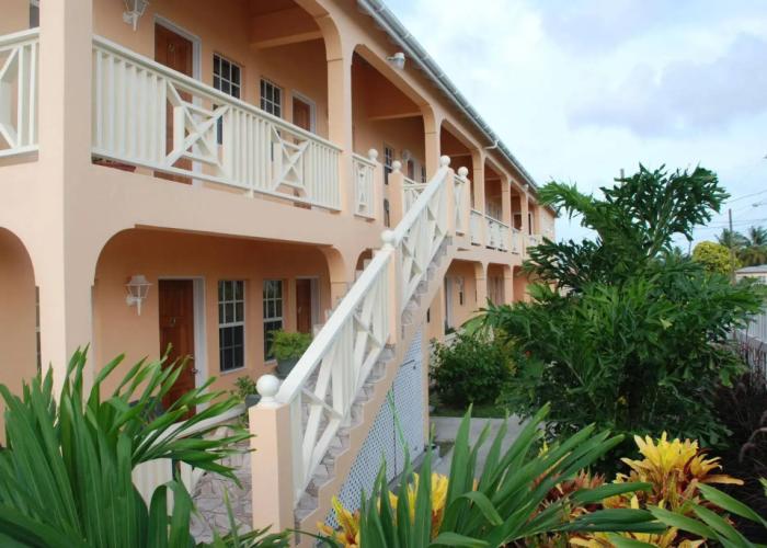 Connie's Comfort Suites