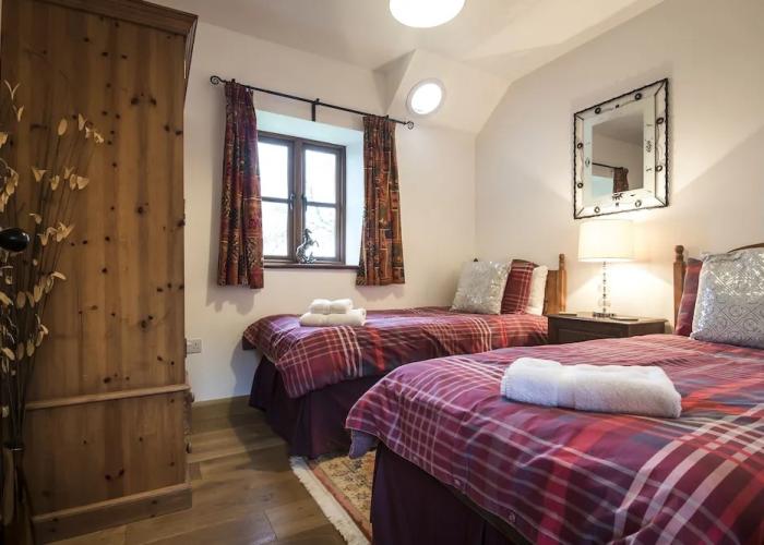 Orchard Cottage - Luxury Barn Conversion