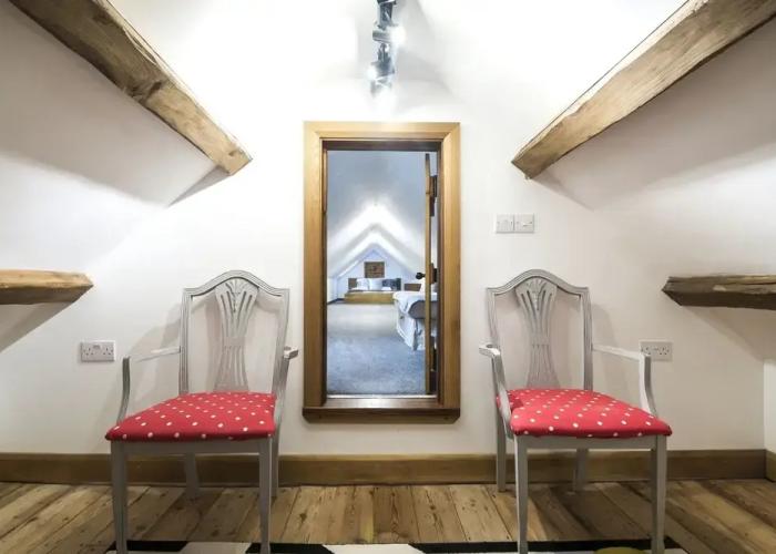 Orchard Cottage - Luxury Barn Conversion