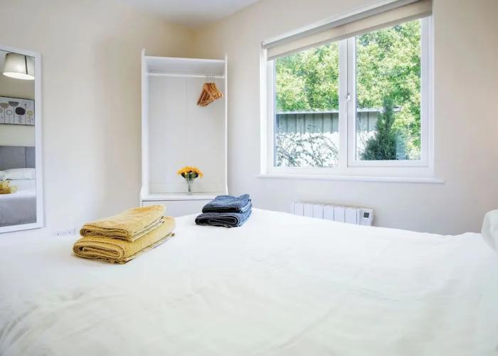 Skomer Lodge - 2 Bedroom Lodge - Manorbier