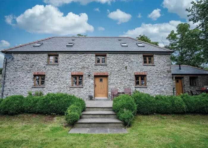The Stables - 3 Bedroom Cottage - Beavers Hill