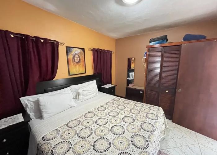 Denyse Home Cottage