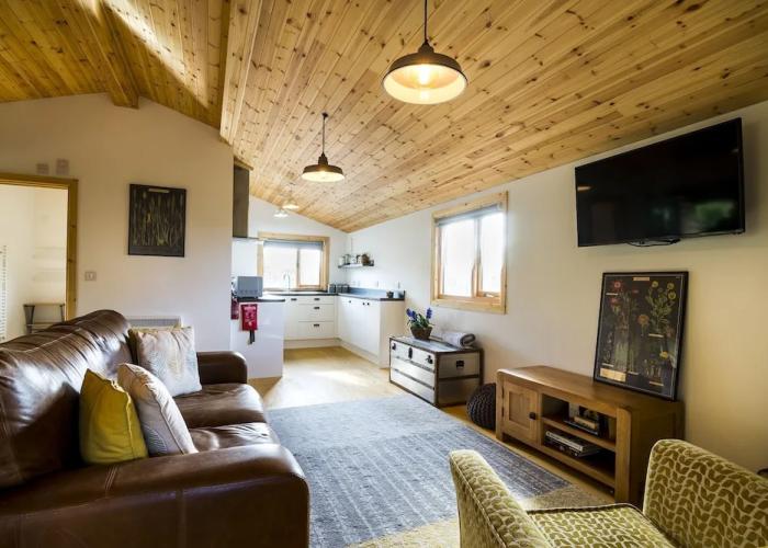 Laurel Lodge - Log Cabin - St Florence