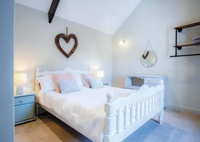 Tregoyr - 3 Bedroom Holiday Home - St. Florence