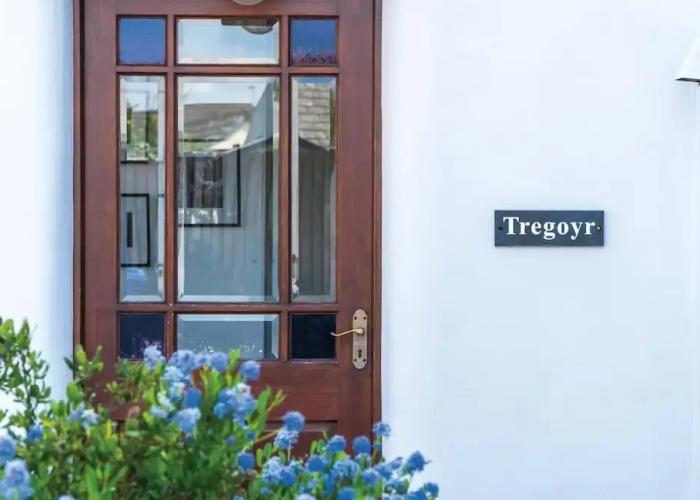 Tregoyr - 3 Bedroom Holiday Home - St. Florence