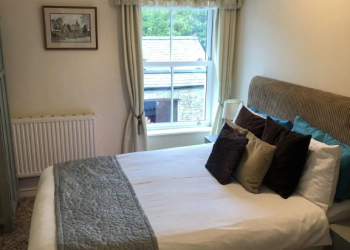 Picton House Hotel