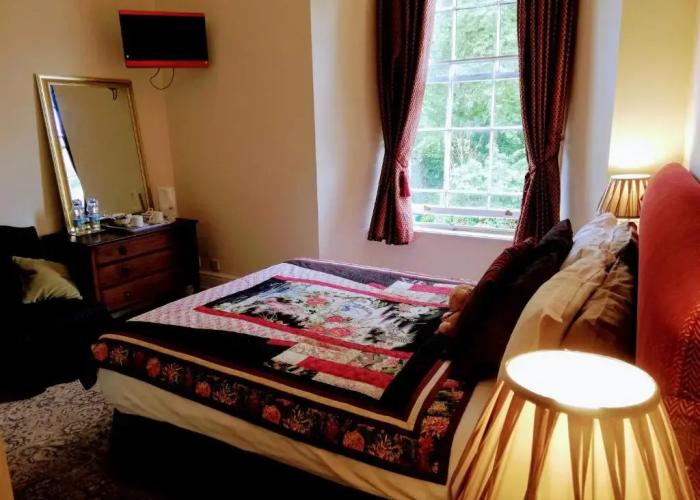 Picton House Hotel
