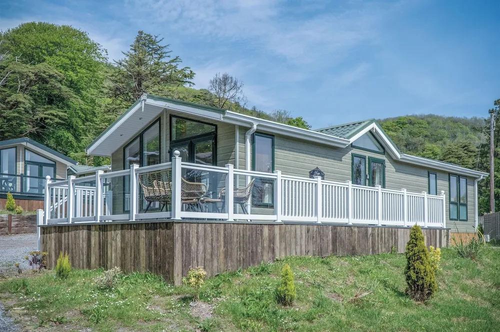 Manor 5 Lodge - 2 Bedroom Lodge - Pendine