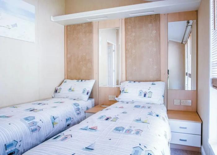 Manor 5 Lodge - 2 Bedroom Lodge - Pendine