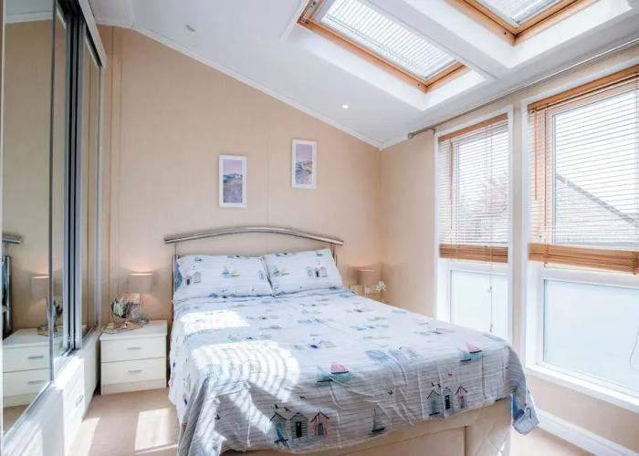 Manor 5 Lodge - 2 Bedroom Lodge - Pendine