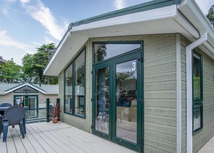 3 Manor Lodge - 2 Bedroom Lodge - Pendine