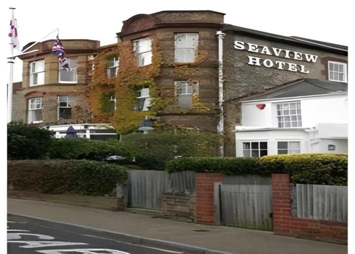 The Seaview Hotel