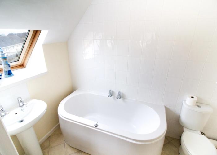 Seaview Holidays - Salterns Village