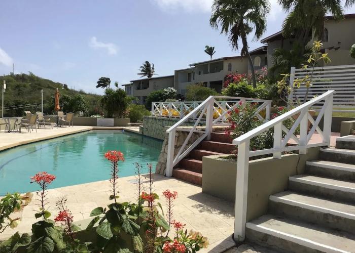 2-bedroom Apartment With Seaviews