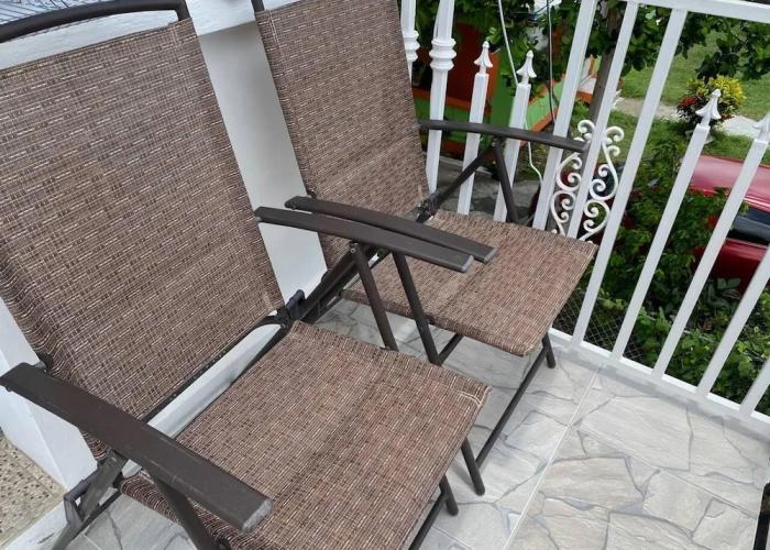 Lovely 2 Bedroom Apt 4 Warm, Cosy, Comfortable
