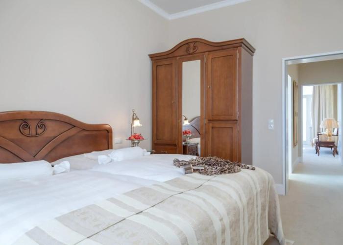 Miramar Hotel
